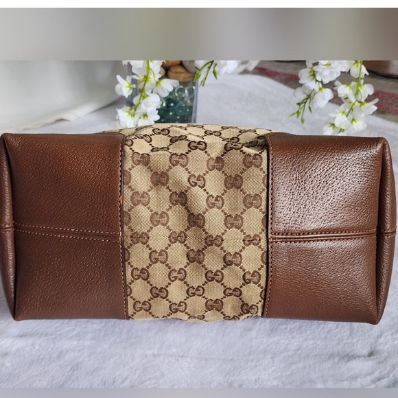 🔥🔥🔥 GUCCI MONOGRAM BREE DOME SATCHEL!🔥🔥 - Picture 2 of 8